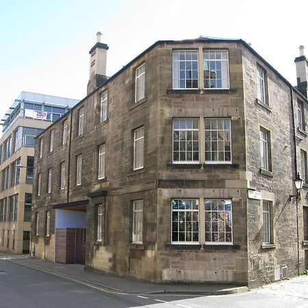 Destiny Scotland -The Malt House Apartments Edinburg Exteriör bild