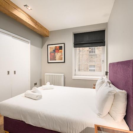 Destiny Scotland -The Malt House Apartments Edinburg Exteriör bild