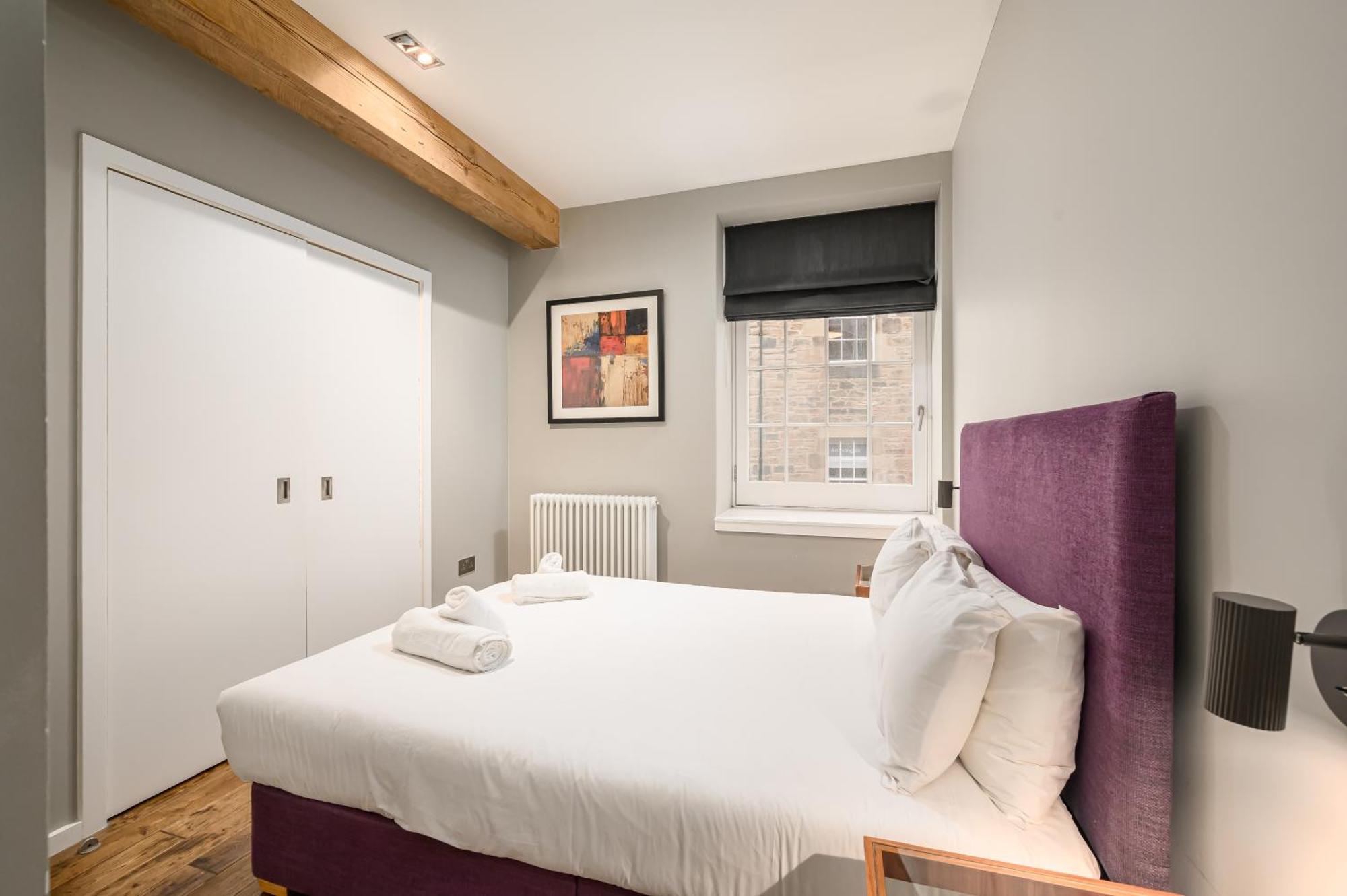 Destiny Scotland -The Malt House Apartments Edinburg Exteriör bild