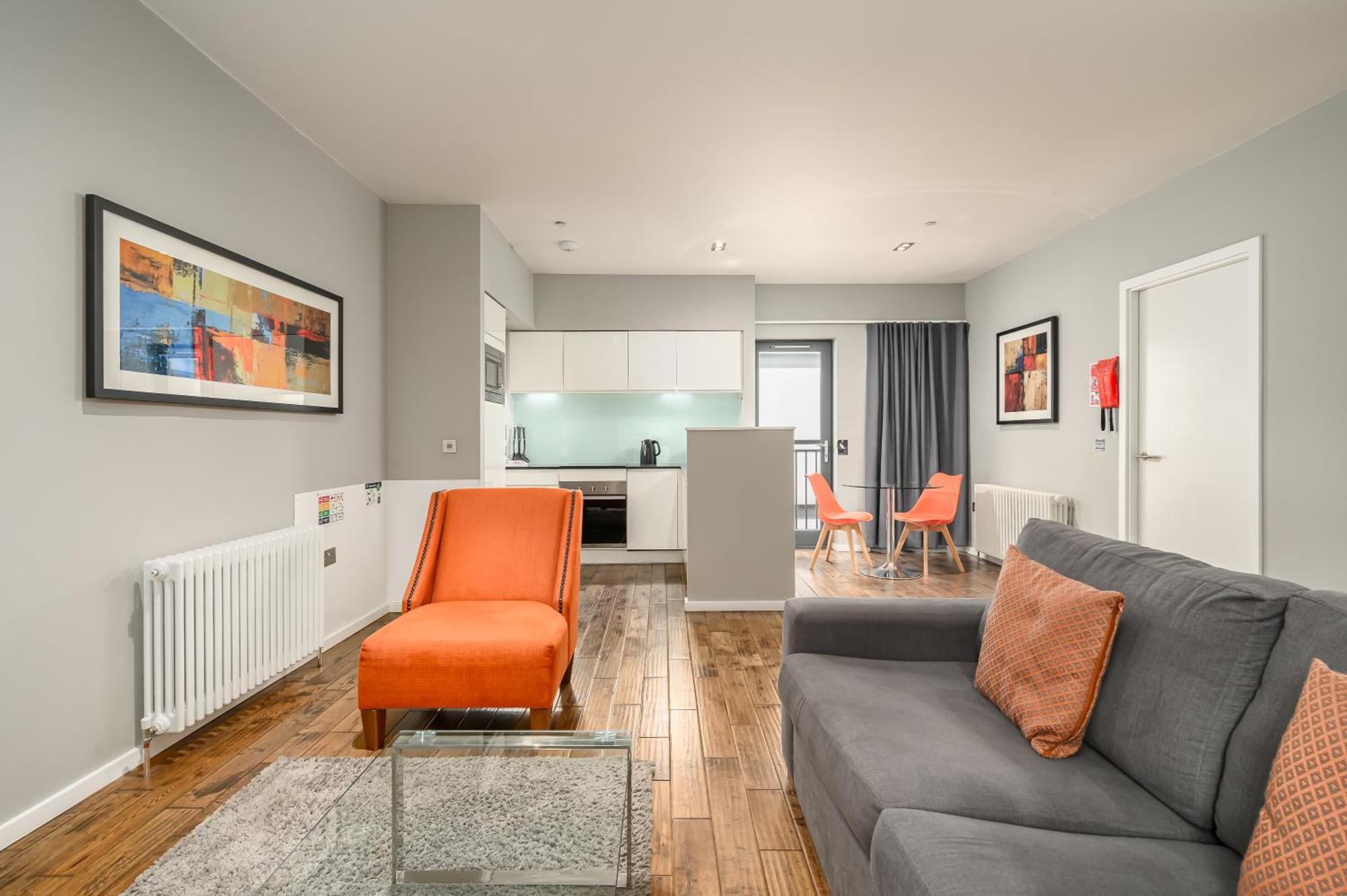 Destiny Scotland -The Malt House Apartments Edinburg Exteriör bild